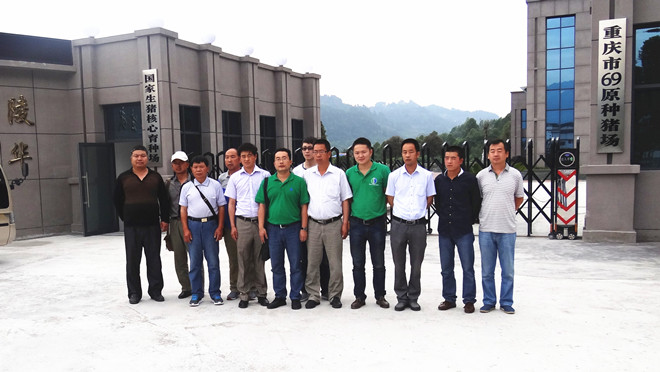 甘肃省雷华先生一行到69场考察、交流