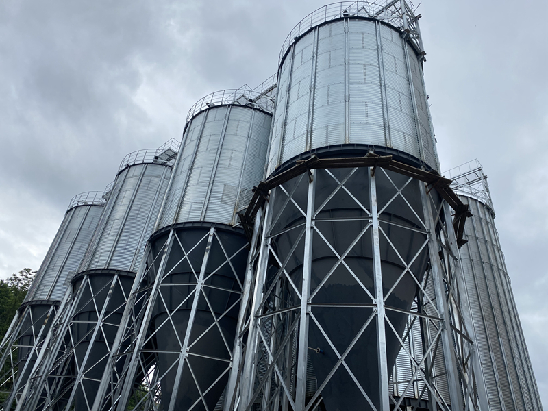 69畜牧无抗饲料厂正在加速建设中